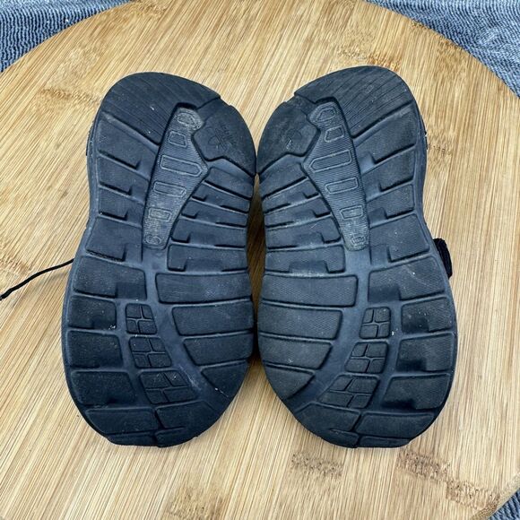 Adidas Originals Shoes Kids Size 5K Black Logo Tape Athletic Sneakers Running - Picture 7 of 8